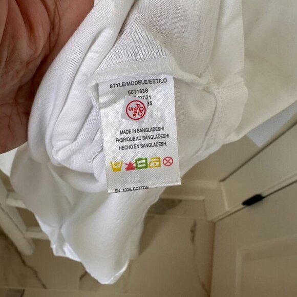 Francesca's Cloth By Design Basic White T-Shirt NWT Size XS - Picture 9 of 10